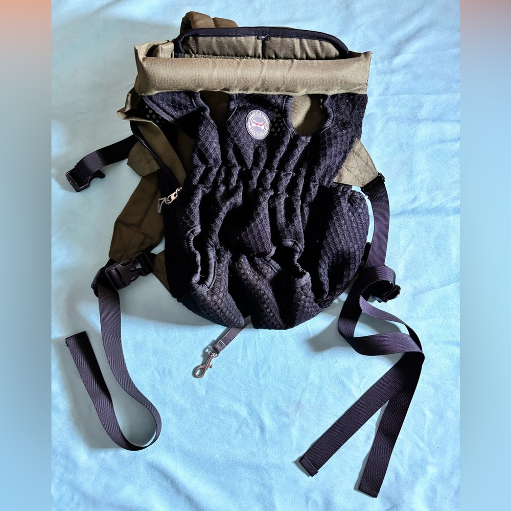 Hands-Free Travel Bag Legs Out Front Small/Med,Cat/Dog